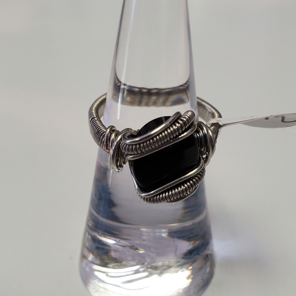 "Gray scale" Mystery Stone Handmade Wire Wrap Ring Size 6.5 - Picture 3 of 7